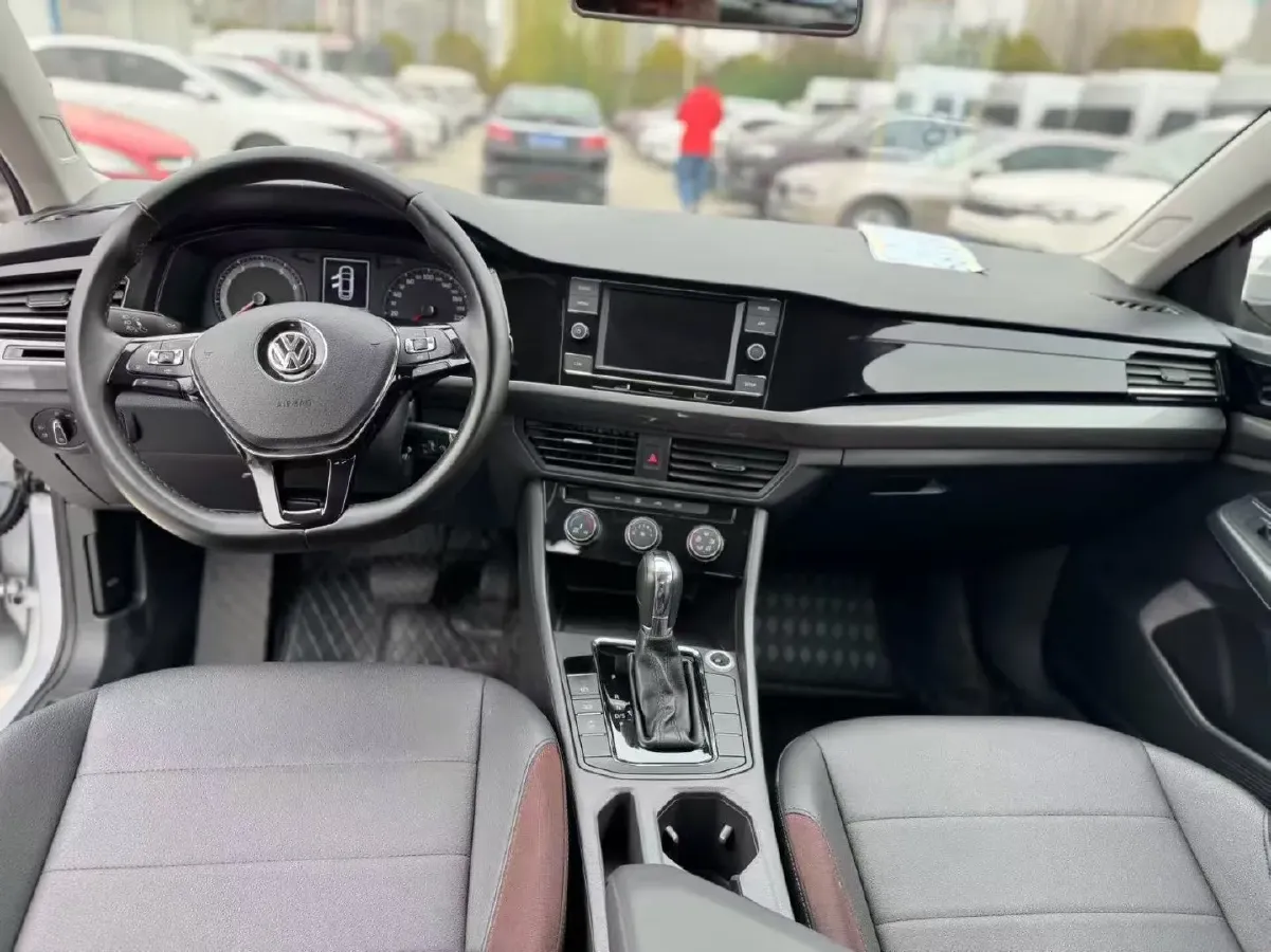 2020 Volkswagen Bora 1.5L 113HP L4 6AT,autocango,china used car exporter,china ev exporter,chinese used car exporter,chinese used ev exporter