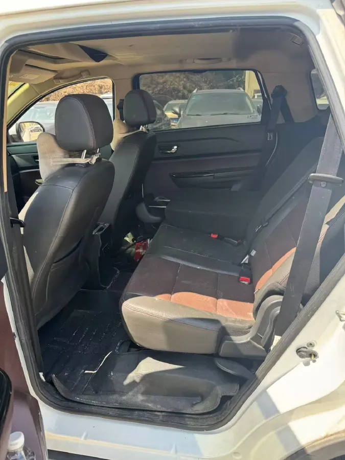 2017 Bestune B30 1.6L 109HP L4 6AT,autocango,china used car exporter,china ev exporter,chinese used car exporter,chinese used ev exporter