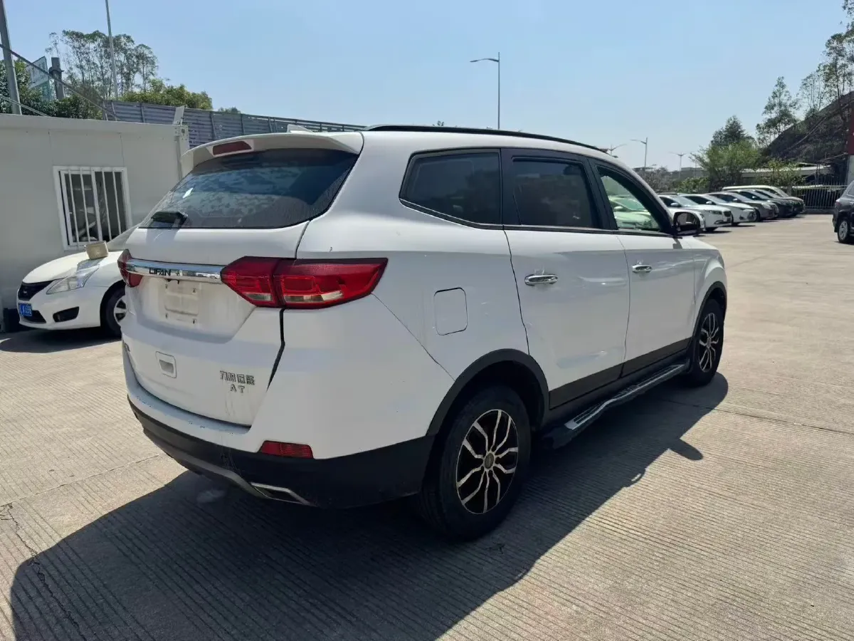 2017 Bestune B30 1.6L 109HP L4 6AT,autocango,china used car exporter,china ev exporter,chinese used car exporter,chinese used ev exporter