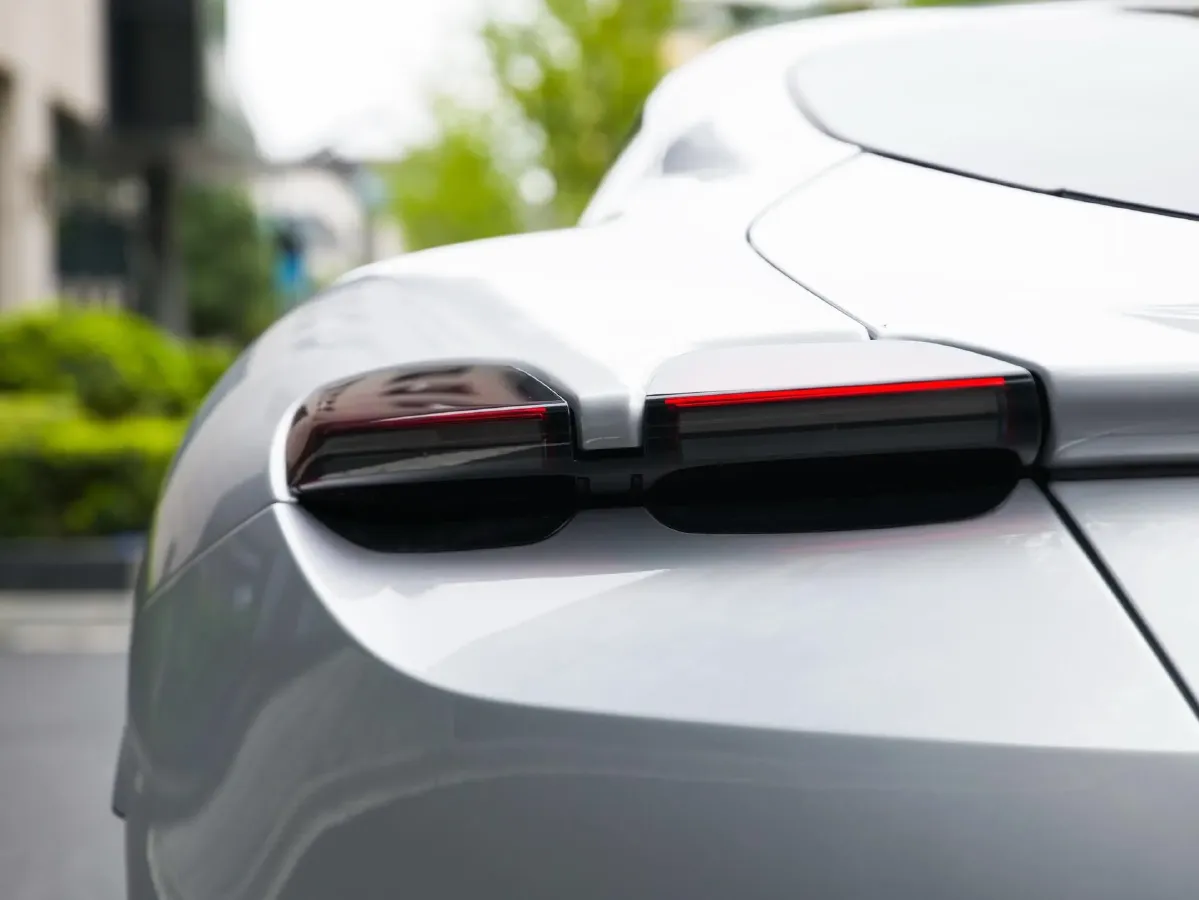 2020 Ferrari Roma 3.9T 620HP V8 8DCT,autocango,china used car exporter,china ev exporter,chinese used car exporter,chinese used ev exporter