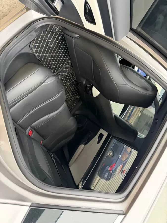 2023 Geely Galaxy L7 1.5T 163HP L4 3DHT PHEV 9.11KWH,autocango,china used car exporter,china ev exporter,chinese used car exporter,chinese used ev exporter