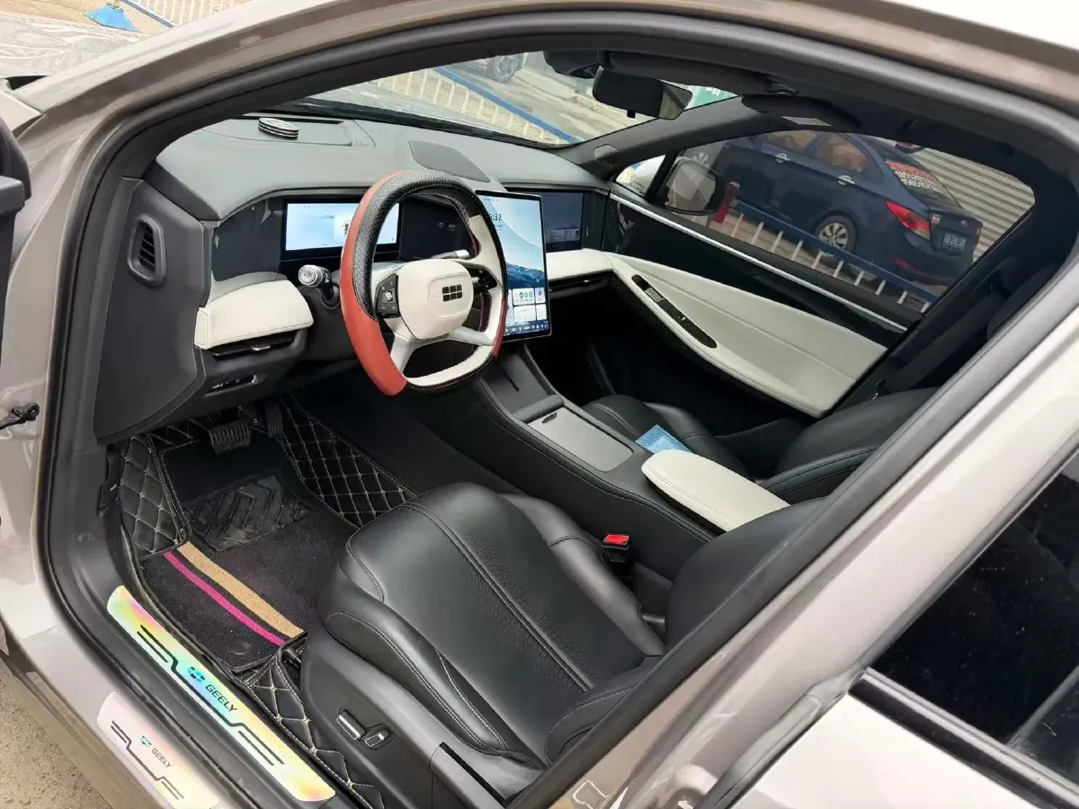 2023 Geely Galaxy L7 1.5T 163HP L4 3DHT PHEV 9.11KWH,autocango,china used car exporter,china ev exporter,chinese used car exporter,chinese used ev exporter