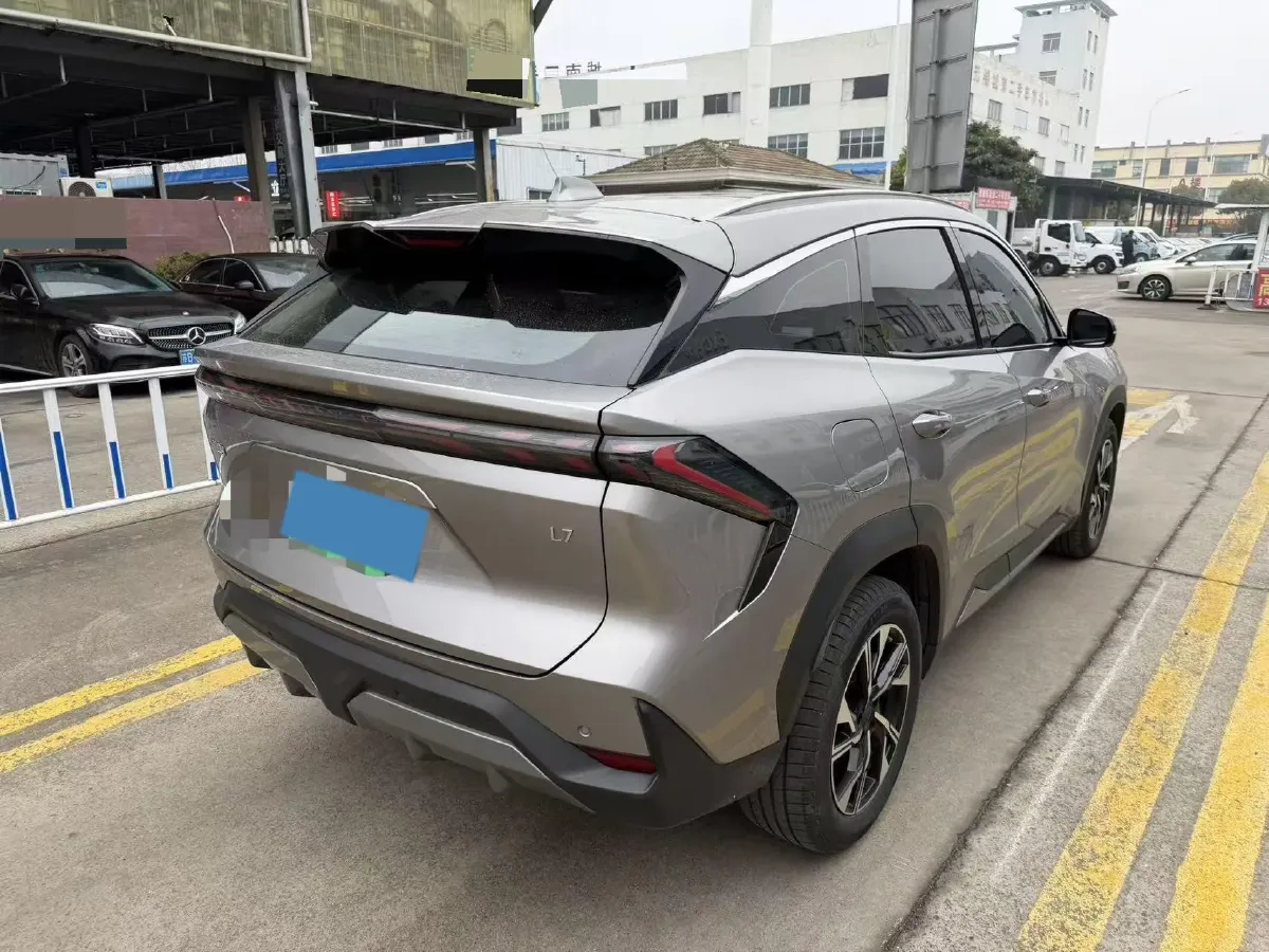 2023 Geely Galaxy L7 1.5T 163HP L4 3DHT PHEV 9.11KWH,autocango,china used car exporter,china ev exporter,chinese used car exporter,chinese used ev exporter