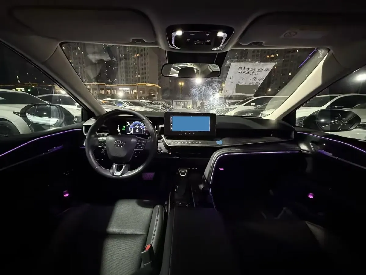 2024 Toyota Camry 2.0L 152HP L4 E-CVT Hybrid,autocango,china used car exporter,china ev exporter,chinese used car exporter,chinese used ev exporter