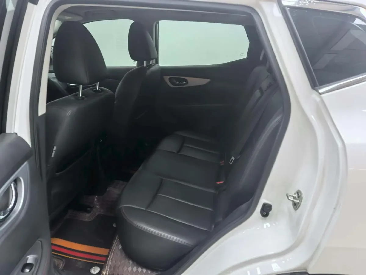 2022 Nissan Qashqai 2.0L 151HP L4 CVT,autocango,china used car exporter,china ev exporter,chinese used car exporter,chinese used ev exporter