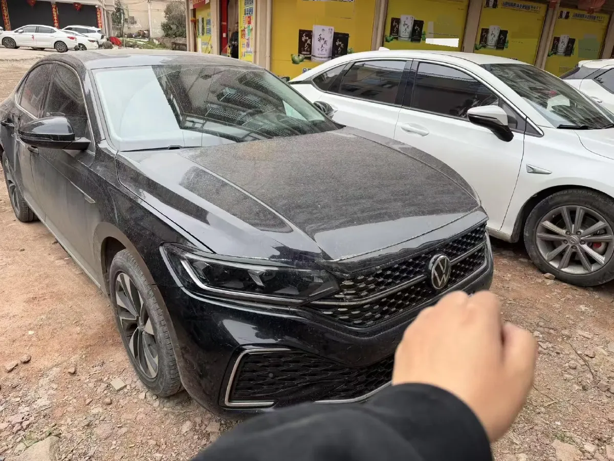 2023 Volkswagen Passat 2.0T 186HP L4 7DCT,autocango,china used car exporter,china ev exporter,chinese used car exporter,chinese used ev exporter