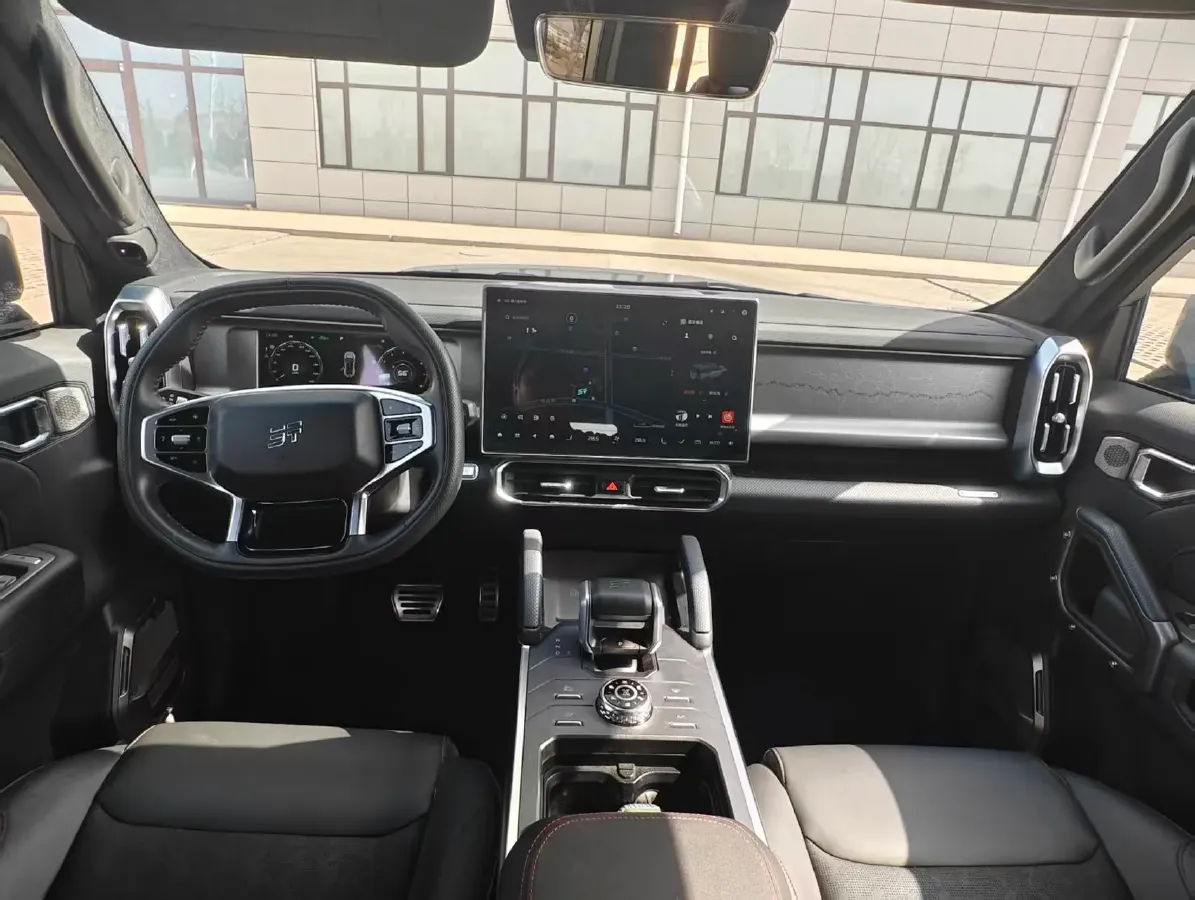 2023 Jetour Traveller 2.0T 254HP L4 7DCT,autocango,china used car exporter,china ev exporter,chinese used car exporter,chinese used ev exporter