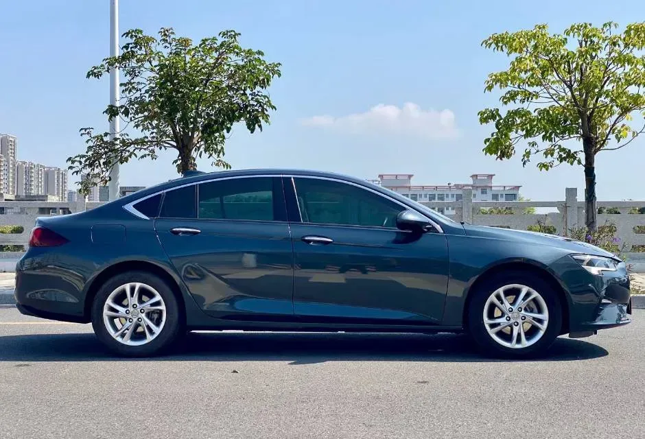 2020 Buick Regal 1.5T 169HP L4 9AT,autocango,china used car exporter,china ev exporter,chinese used car exporter,chinese used ev exporter