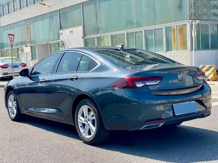 2020 Buick Regal 1.5T 169HP L4 9AT,autocango,china used car exporter,china ev exporter,chinese used car exporter,chinese used ev exporter
