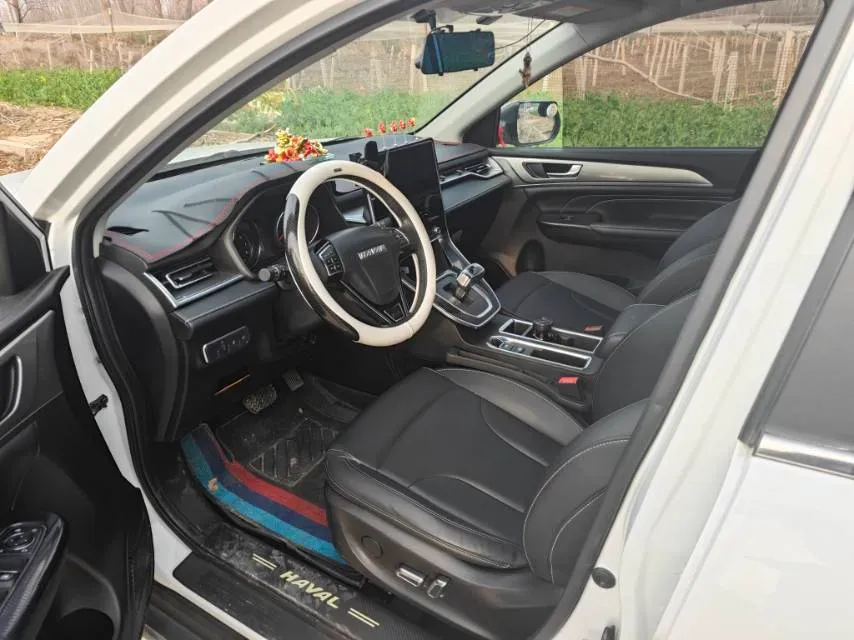 2021 Haval M6 1.5T 150HP L4 7DCT,autocango,china used car exporter,china ev exporter,chinese used car exporter,chinese used ev exporter