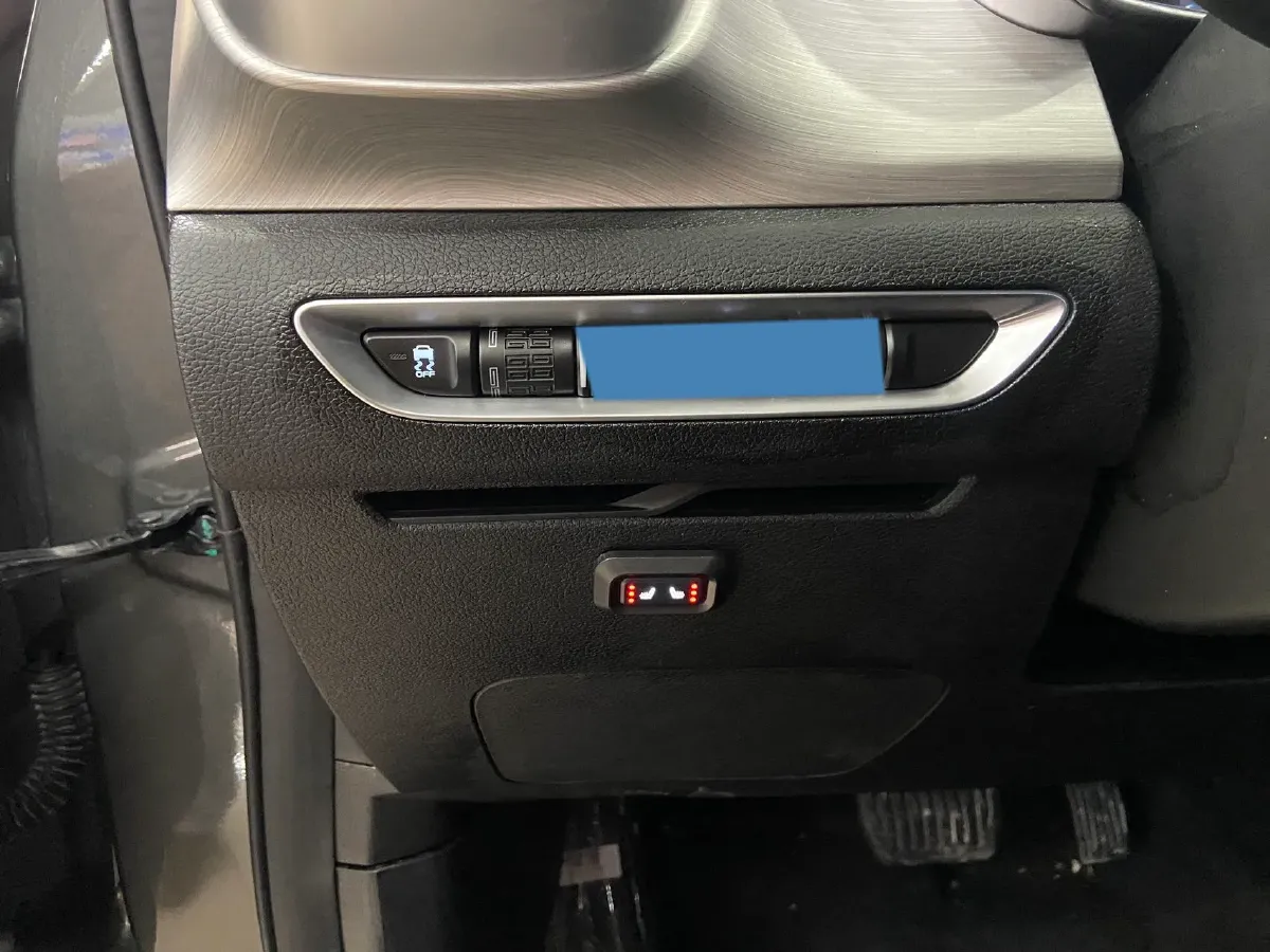 2021 Geely Coolray 1.4T 141HP L4 6DCT,autocango,china used car exporter,china ev exporter,chinese used car exporter,chinese used ev exporter