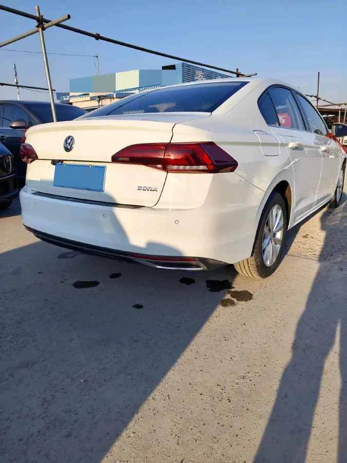 2019 Bestune T77 1.2T 143HP L4 7DCT,autocango,china used car exporter,china ev exporter,chinese used car exporter,chinese used ev exporter