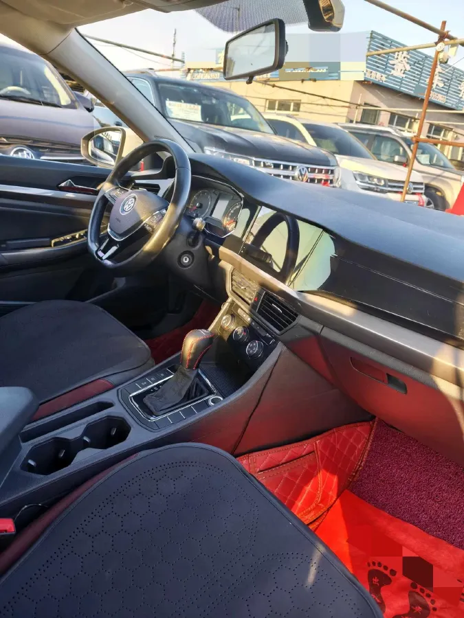 2019 Bestune T77 1.2T 143HP L4 7DCT,autocango,china used car exporter,china ev exporter,chinese used car exporter,chinese used ev exporter