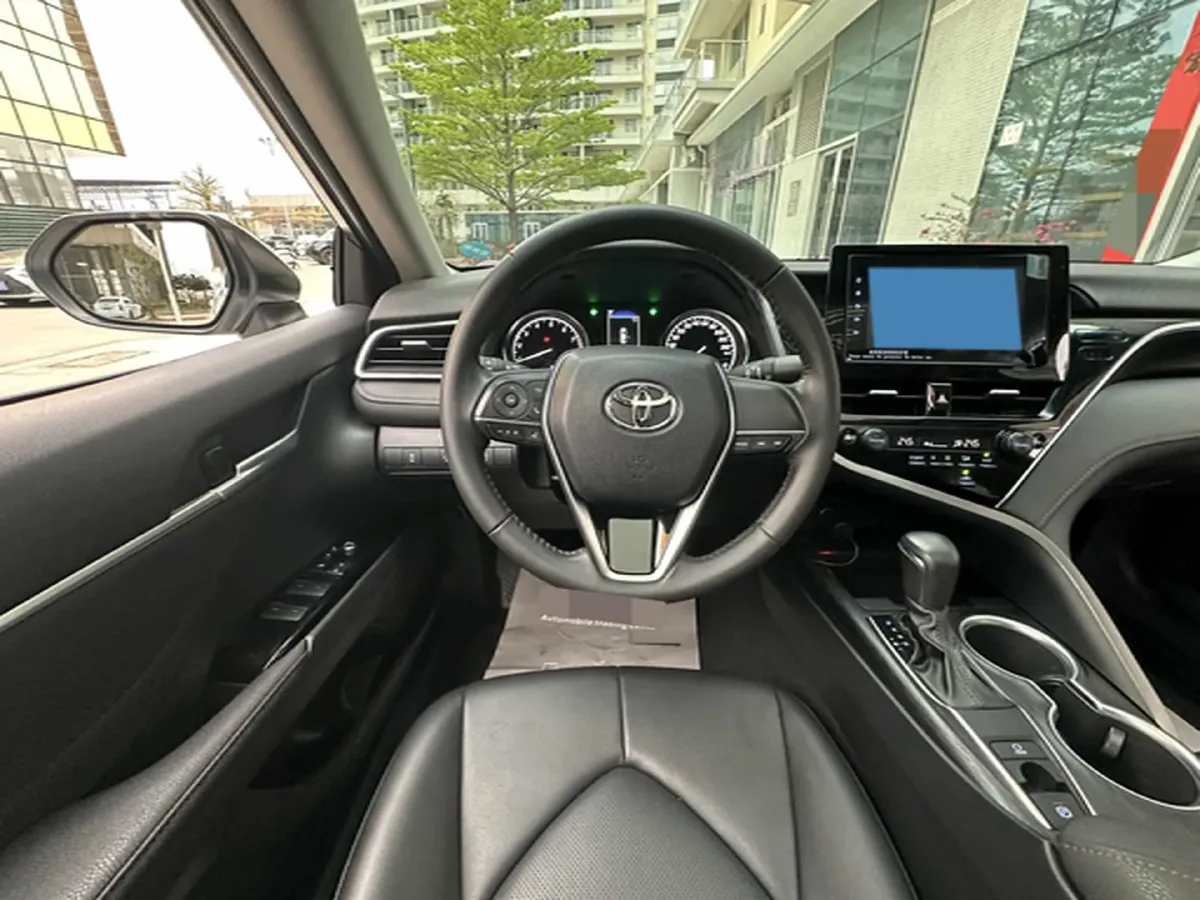 2023 Toyota Camry 2.0L 177HP L4 CVT,autocango,china used car exporter,china ev exporter,chinese used car exporter,chinese used ev exporter