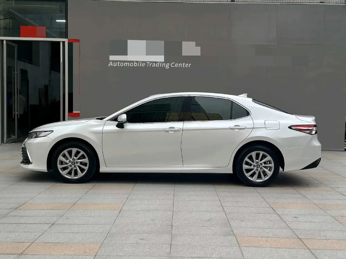 2023 Toyota Camry 2.0L 177HP L4 CVT,autocango,china used car exporter,china ev exporter,chinese used car exporter,chinese used ev exporter