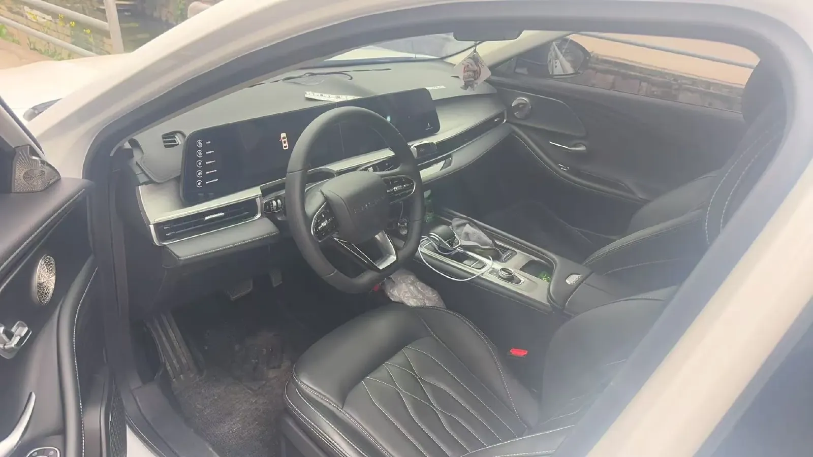 2024 Chery Arrizo 8 1.6T 197HP L4 7DCT,autocango,china used car exporter,china ev exporter,chinese used car exporter,chinese used ev exporter