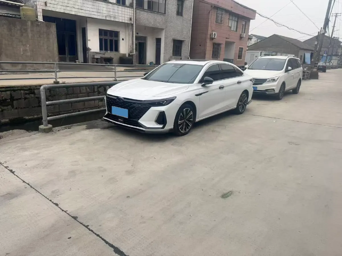 2024 Chery Arrizo 8 1.6T 197HP L4 7DCT,autocango,china used car exporter,china ev exporter,chinese used car exporter,chinese used ev exporter
