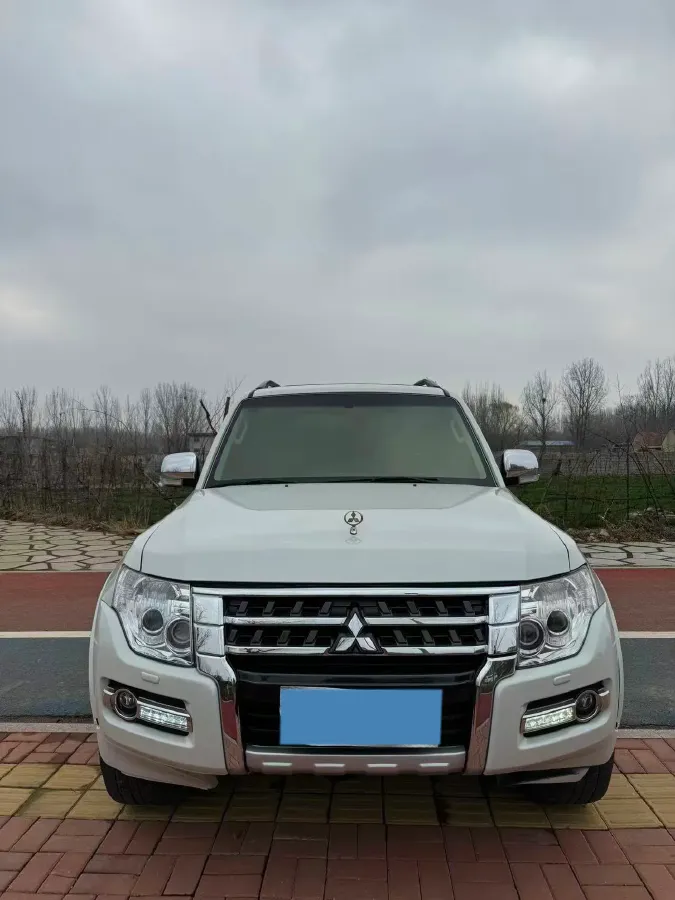 2017 Honda Jade 1.8L 141HP L4 5AT,autocango,china used car exporter,china ev exporter,chinese used car exporter,chinese used ev exporter