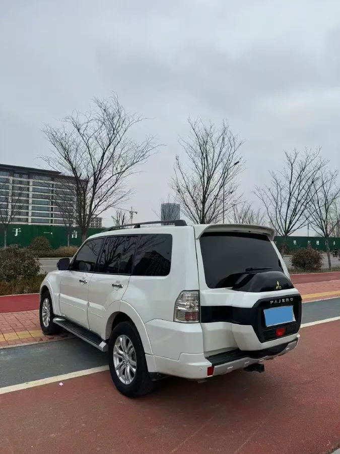 2017 Honda Jade 1.8L 141HP L4 5AT,autocango,china used car exporter,china ev exporter,chinese used car exporter,chinese used ev exporter