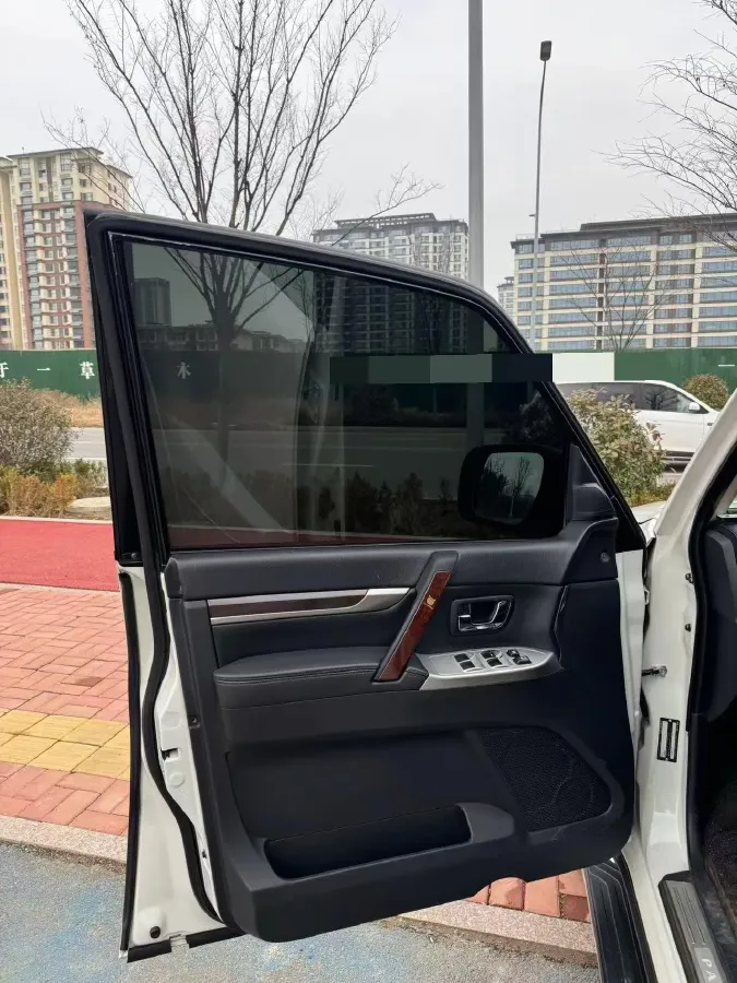 2017 Honda Jade 1.8L 141HP L4 5AT,autocango,china used car exporter,china ev exporter,chinese used car exporter,chinese used ev exporter