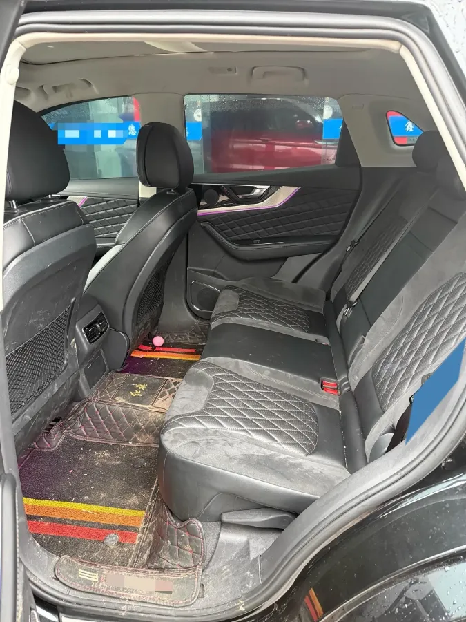 2019 HongQi HS5 2.0T 224HP L4 6AT,autocango,china used car exporter,china ev exporter,chinese used car exporter,chinese used ev exporter