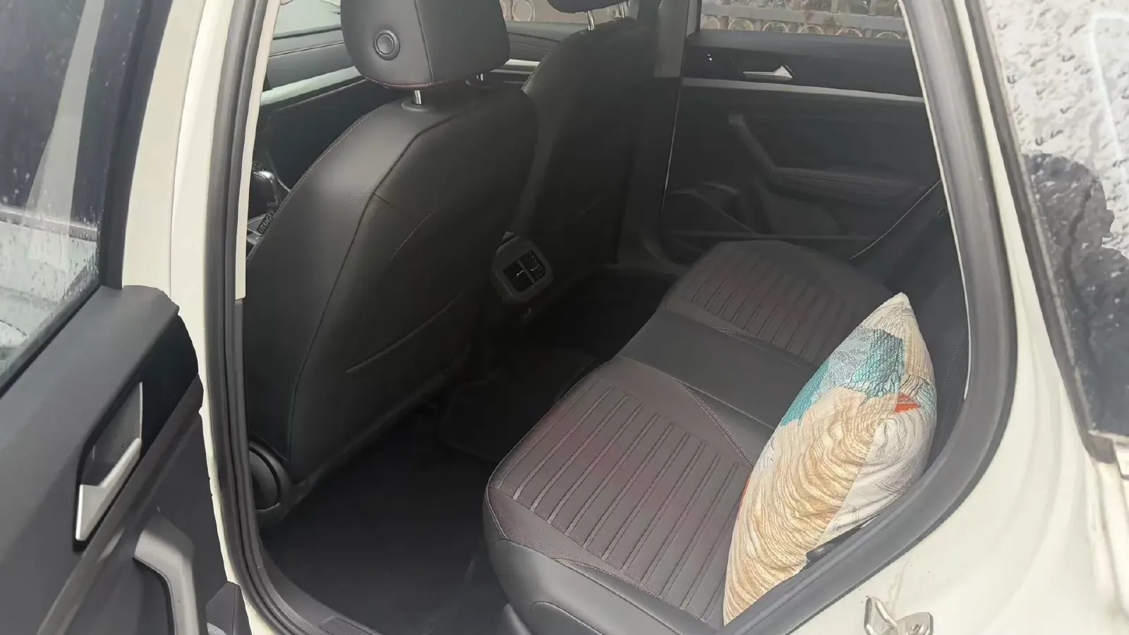 2023 Volkswagen Lavida 1.4T 150HP L4 7DCT,autocango,china used car exporter,china ev exporter,chinese used car exporter,chinese used ev exporter