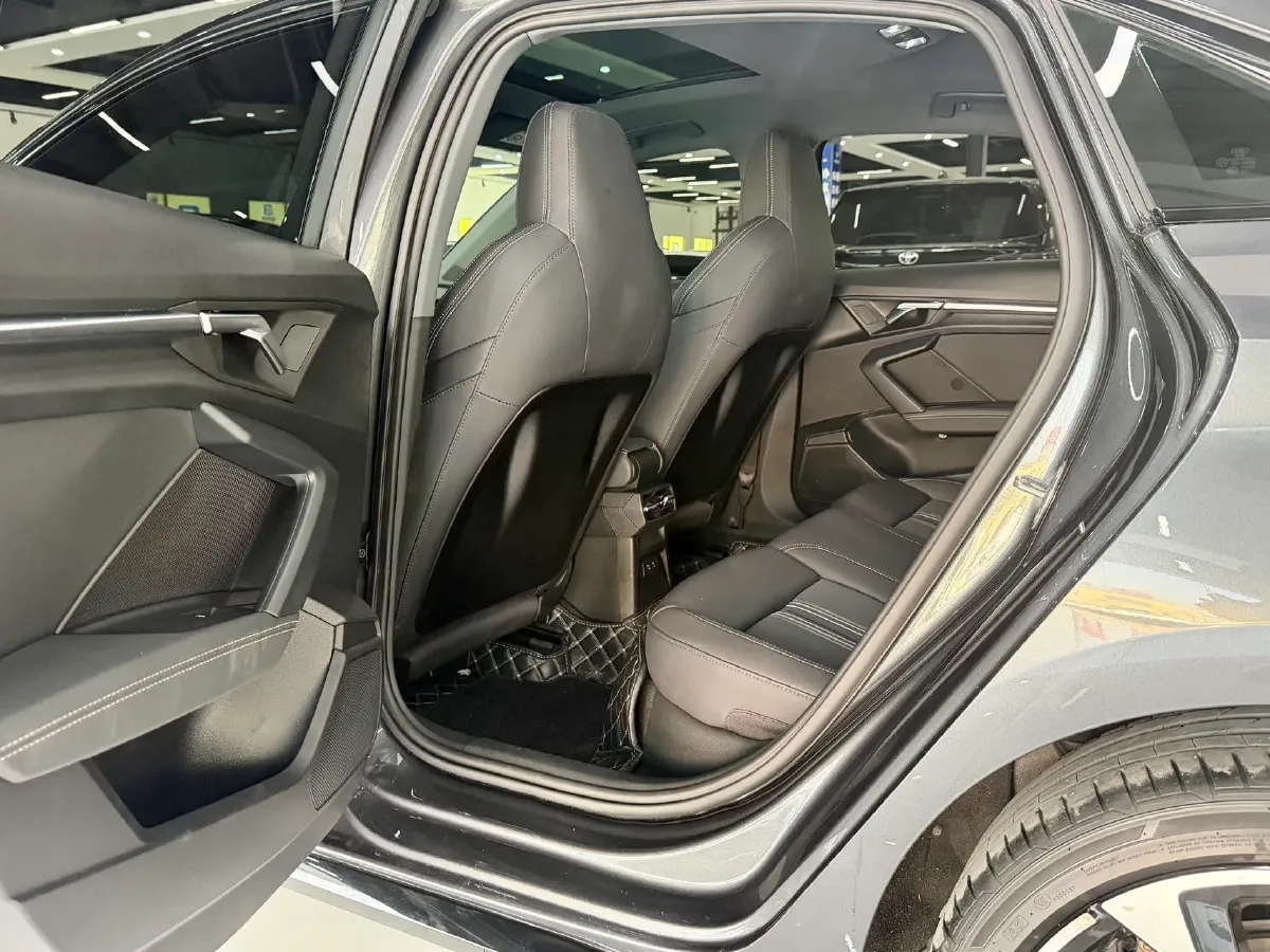 2022 Audi A3 1.4T 150HP L4 7DCT,autocango,china used car exporter,china ev exporter,chinese used car exporter,chinese used ev exporter