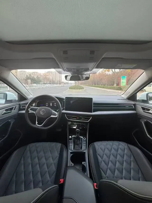 2022 Volkswagen Sagitar 1.2T 116HP L4 7DCT,autocango,china used car exporter,china ev exporter,chinese used car exporter,chinese used ev exporter