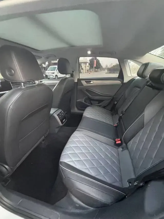 2022 Volkswagen Sagitar 1.2T 116HP L4 7DCT,autocango,china used car exporter,china ev exporter,chinese used car exporter,chinese used ev exporter