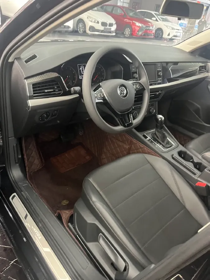 2018 Volkswagen Lavida 1.5L 116HP L4 6AT,autocango,china used car exporter,china ev exporter,chinese used car exporter,chinese used ev exporter