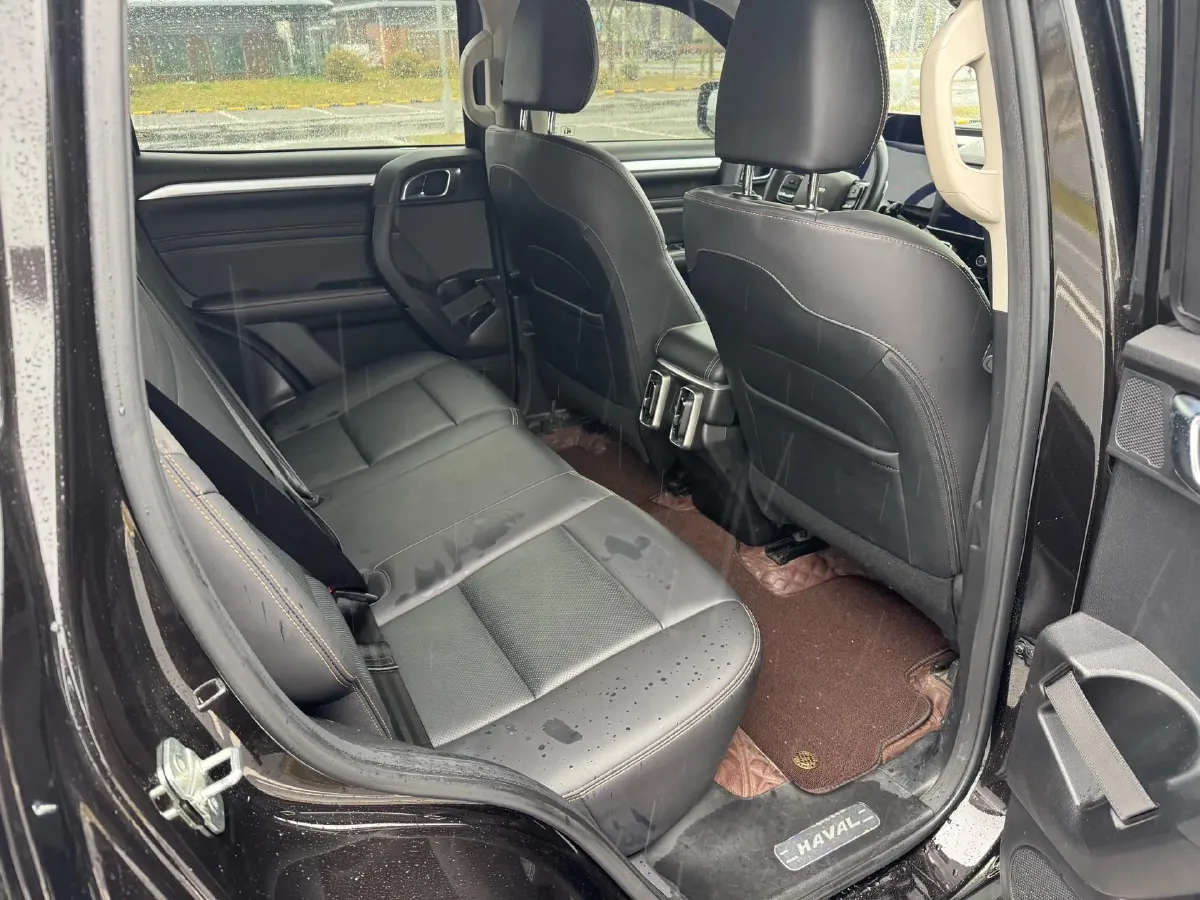 2021 Haval Dargo 2.0T 211HP L4 7DCT,autocango,china used car exporter,china ev exporter,chinese used car exporter,chinese used ev exporter