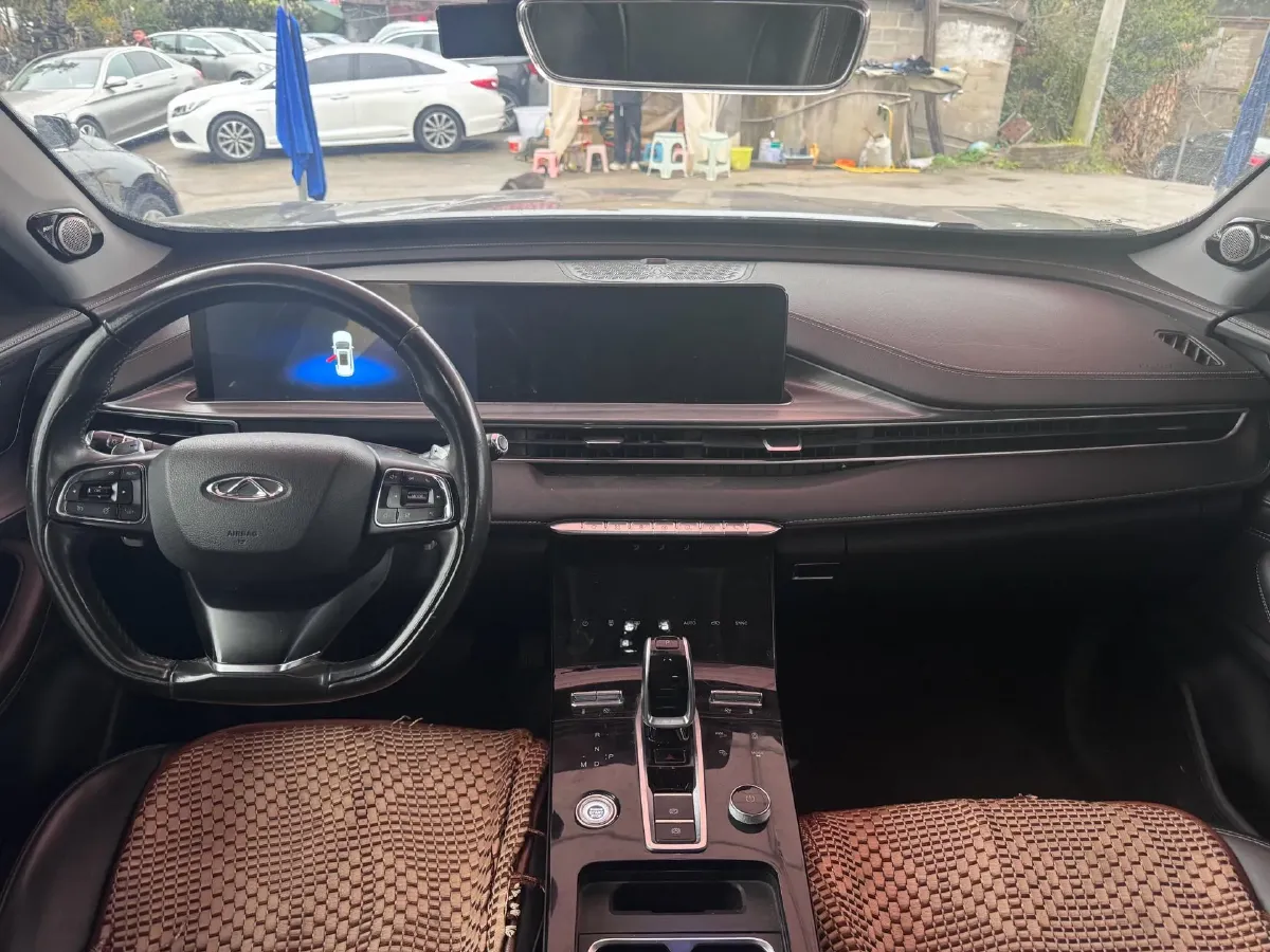 2021 Chery Tiggo 8 Plus 1.6T 197HP L4 7DCT,autocango,china used car exporter,china ev exporter,chinese used car exporter,chinese used ev exporter