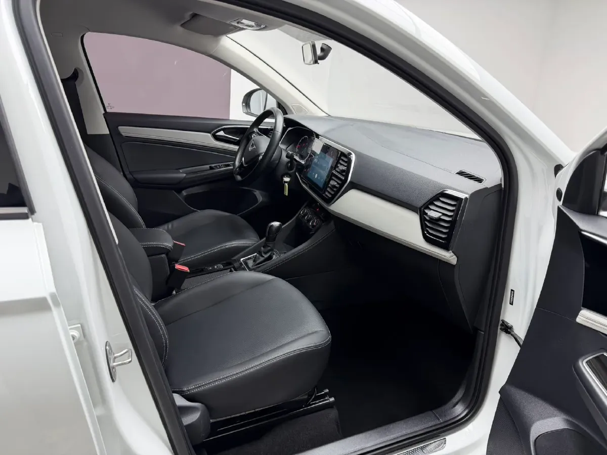 2023 Jetta VS5 1.4T 150HP L4 6AT,autocango,china used car exporter,china ev exporter,chinese used car exporter,chinese used ev exporter