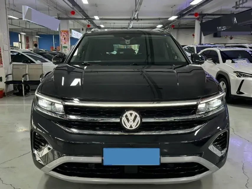 2023 Volkswagen Talagon 2.0T 220HP L4 7DCT,autocango,china used car exporter,china ev exporter,chinese used car exporter,chinese used ev exporter