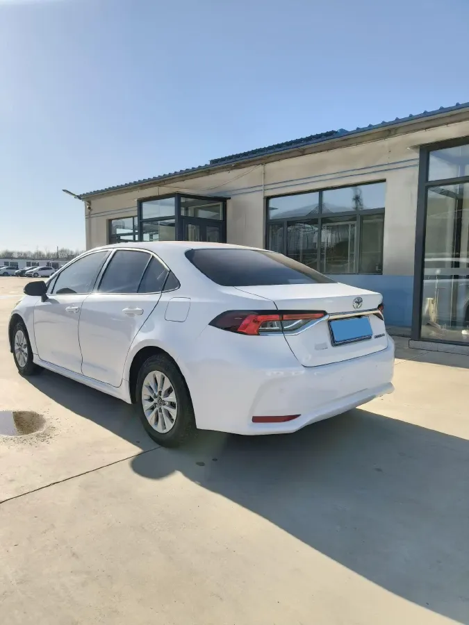 2021 Toyota Corolla 1.2T 116HP L4 CVT,autocango,china used car exporter,china ev exporter,chinese used car exporter,chinese used ev exporter
