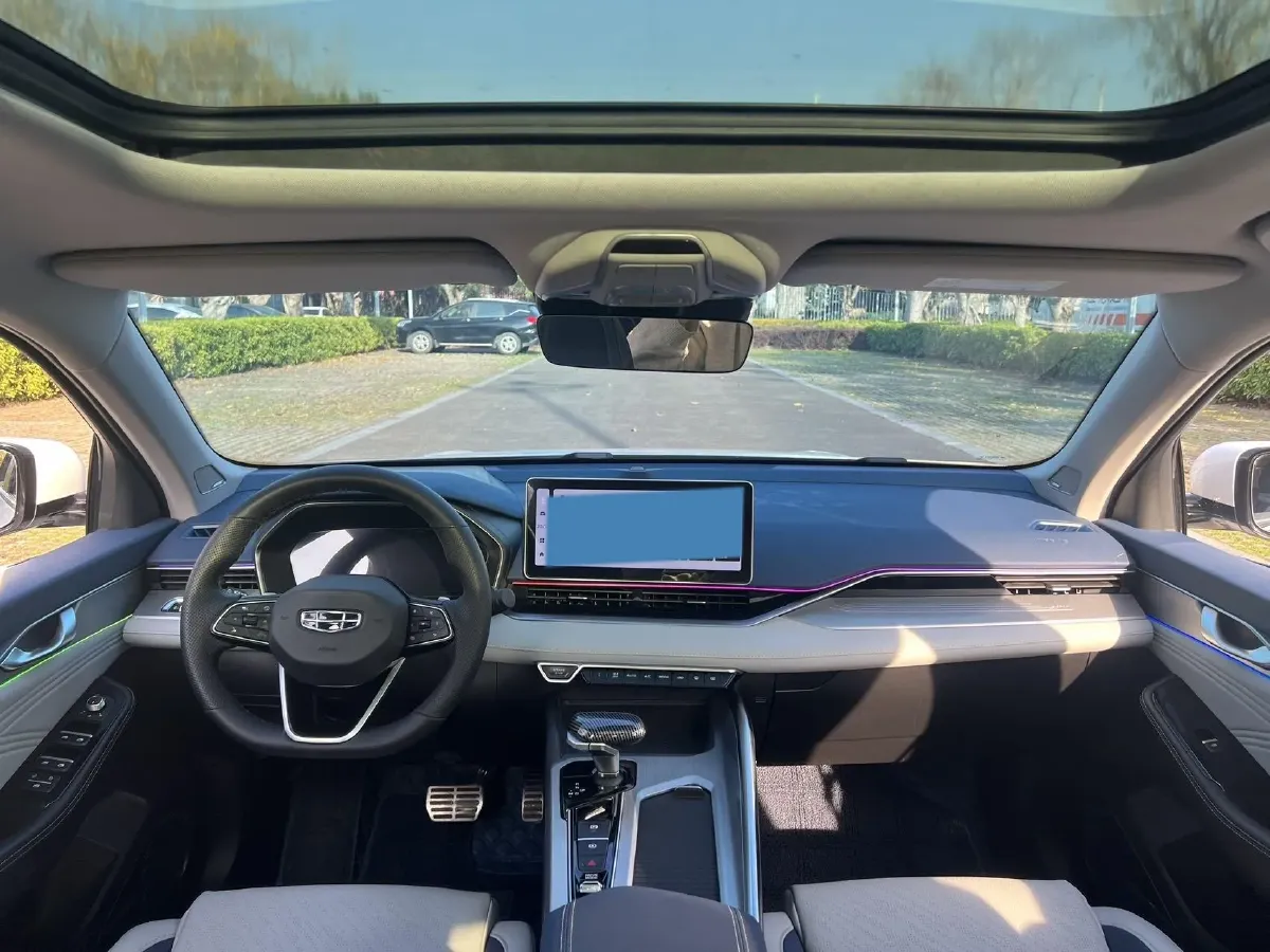 2023 Geely Preface 2.0T 190HP L4 7DCT,autocango,china used car exporter,china ev exporter,chinese used car exporter,chinese used ev exporter