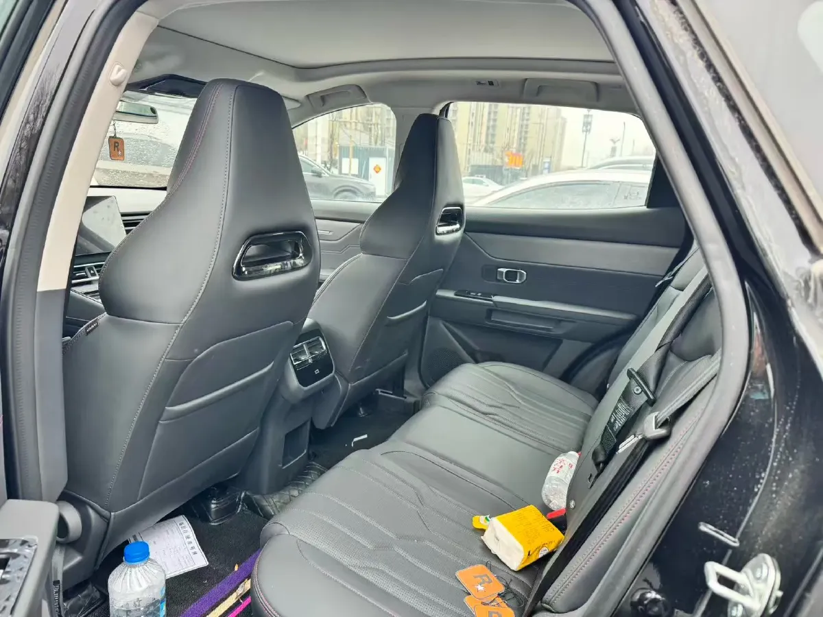 2025 Jetour DASHING 1.5T 156HP L4 6DCT,autocango,china used car exporter,china ev exporter,chinese used car exporter,chinese used ev exporter