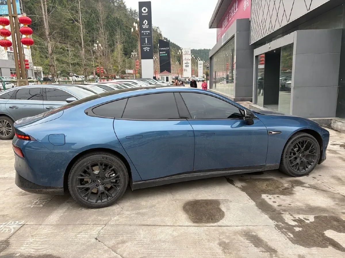 2024 Xpeng P7 BEV 86.2KWH,autocango,china used car exporter,china ev exporter,chinese used car exporter,chinese used ev exporter