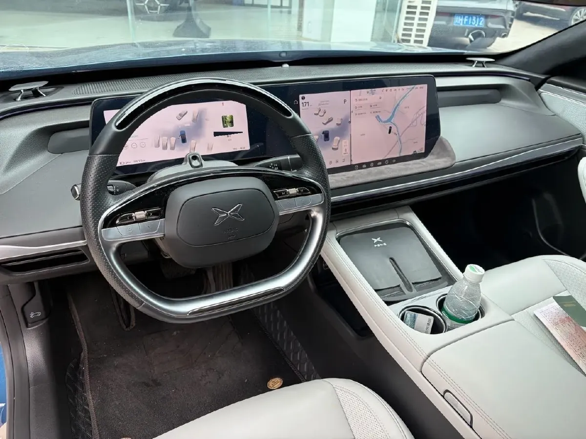 2024 Xpeng P7 BEV 86.2KWH,autocango,china used car exporter,china ev exporter,chinese used car exporter,chinese used ev exporter