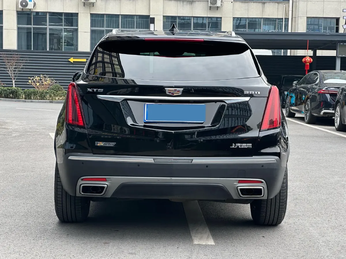 2020 Cadillac XT5 2.0T 237HP L4 9AT,autocango,china used car exporter,china ev exporter,chinese used car exporter,chinese used ev exporter