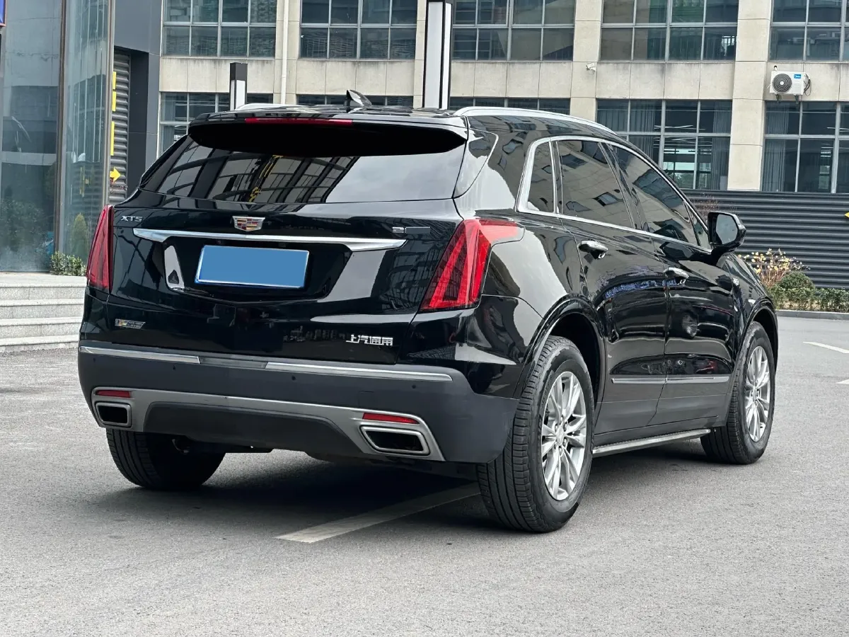 2020 Cadillac XT5 2.0T 237HP L4 9AT,autocango,china used car exporter,china ev exporter,chinese used car exporter,chinese used ev exporter