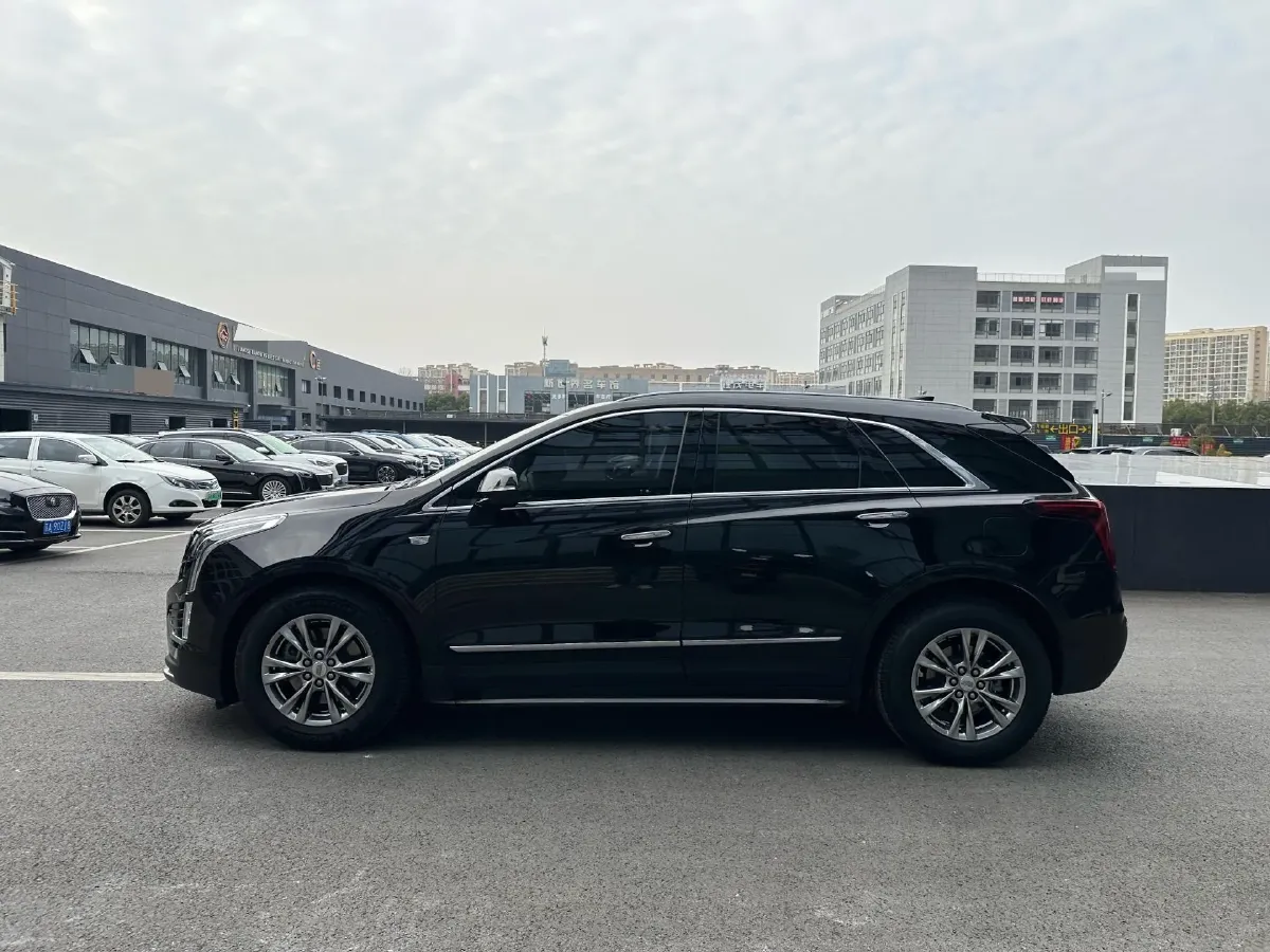 2020 Cadillac XT5 2.0T 237HP L4 9AT,autocango,china used car exporter,china ev exporter,chinese used car exporter,chinese used ev exporter