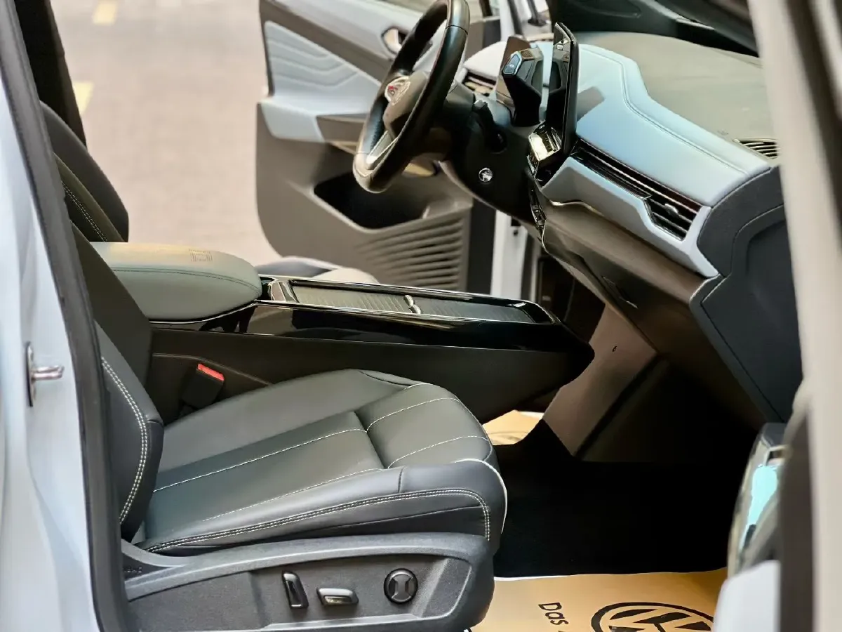 2022 Volkswagen ID.4 X BEV 83.4KWH,autocango,china used car exporter,china ev exporter,chinese used car exporter,chinese used ev exporter