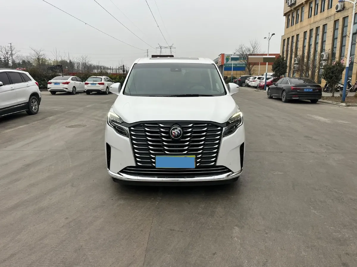 2023 Buick GL8 2.0T 237HP L4 9AT,autocango,china used car exporter,china ev exporter,chinese used car exporter,chinese used ev exporter