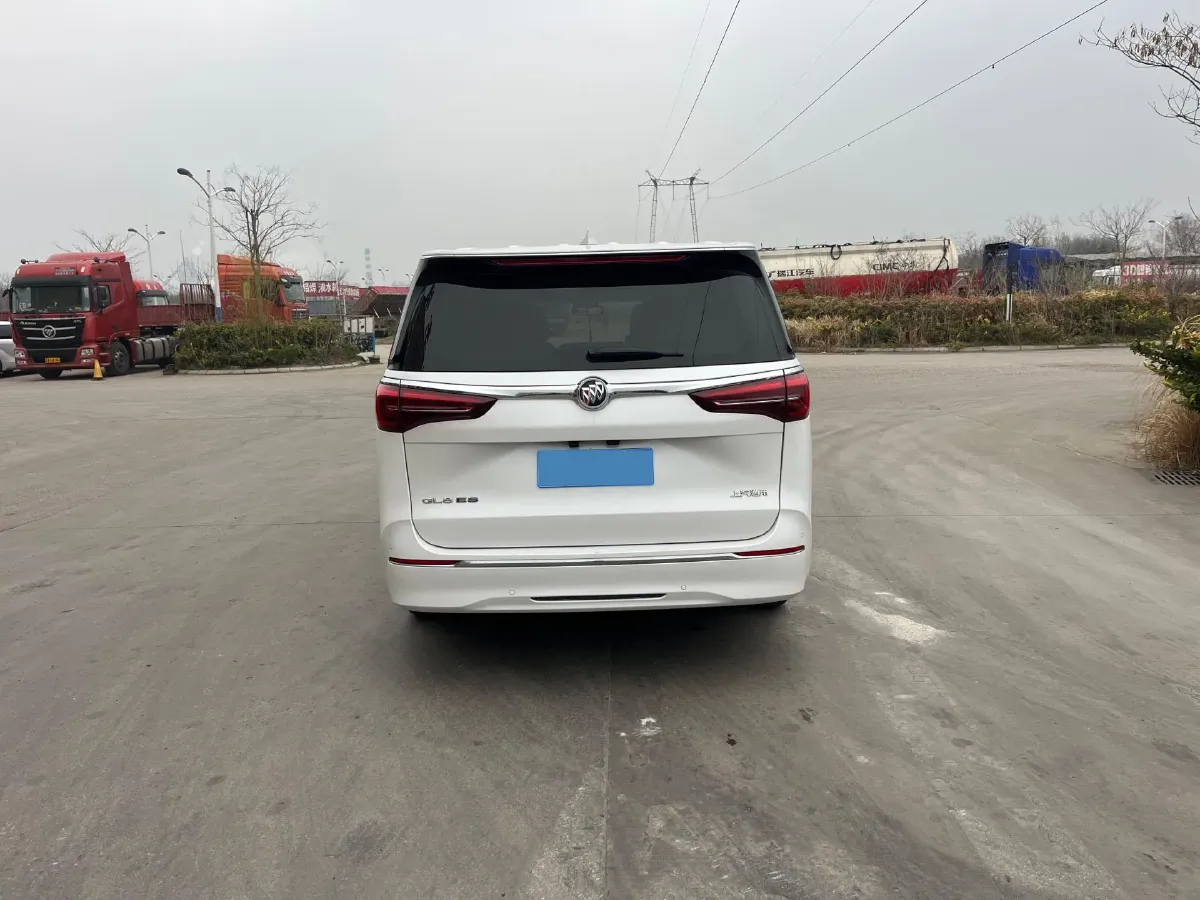 2023 Buick GL8 2.0T 237HP L4 9AT,autocango,china used car exporter,china ev exporter,chinese used car exporter,chinese used ev exporter