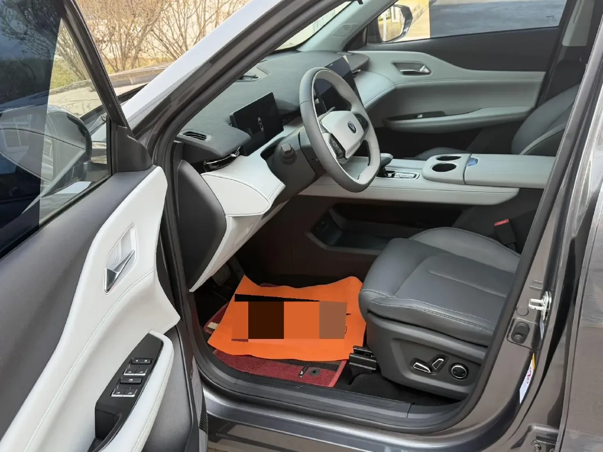 2025 ChangAn UNI-Z 1.5T 188HP L4 7DCT,autocango,china used car exporter,china ev exporter,chinese used car exporter,chinese used ev exporter