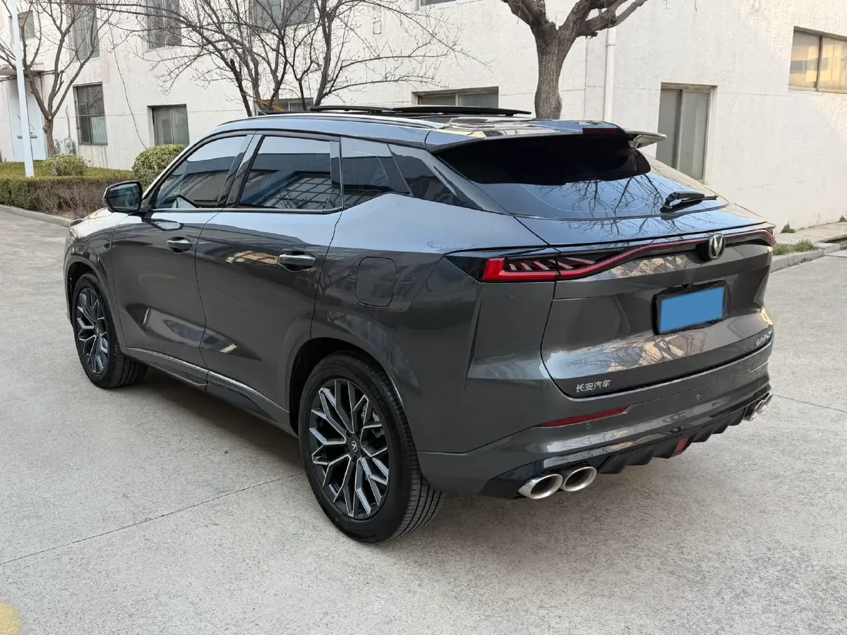 2025 ChangAn UNI-Z 1.5T 188HP L4 7DCT,autocango,china used car exporter,china ev exporter,chinese used car exporter,chinese used ev exporter