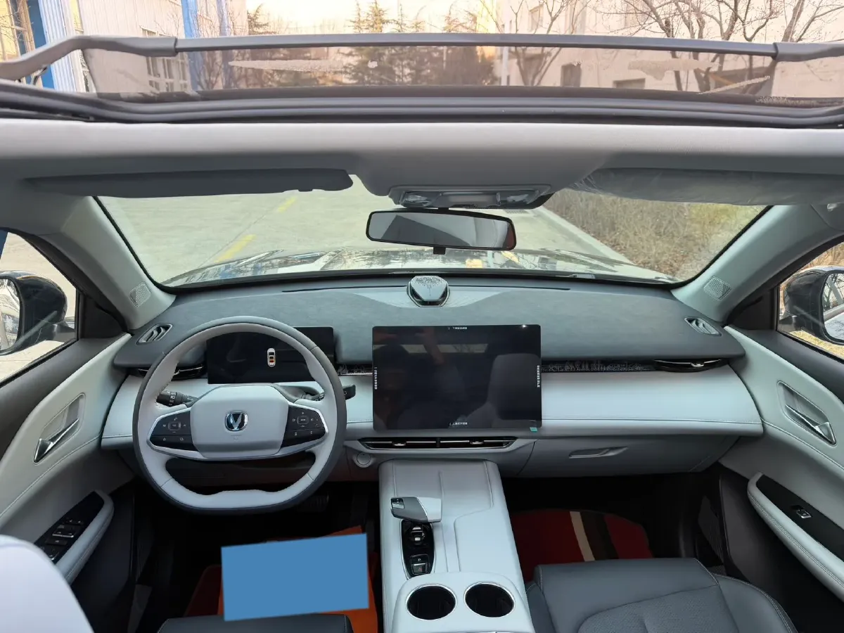 2025 ChangAn UNI-Z 1.5T 188HP L4 7DCT,autocango,china used car exporter,china ev exporter,chinese used car exporter,chinese used ev exporter