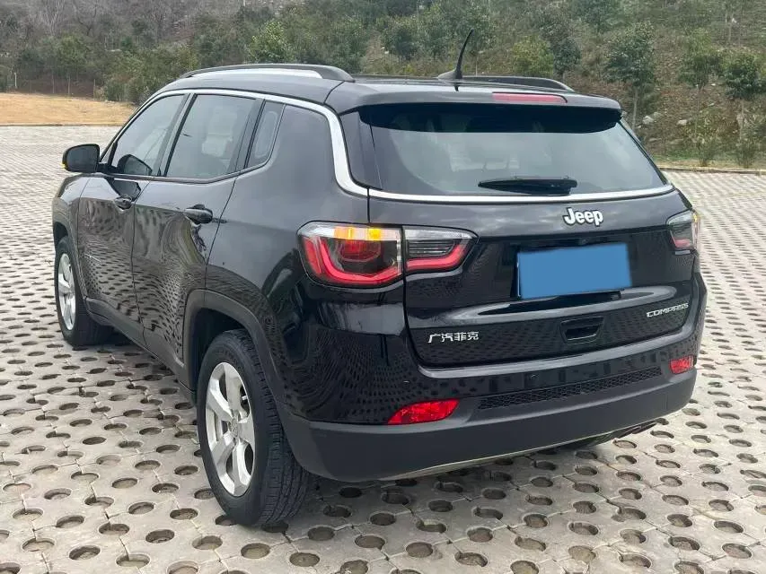 2019 Jeep Compass 1.3T 173HP L4 7DCT,autocango,china used car exporter,china ev exporter,chinese used car exporter,chinese used ev exporter