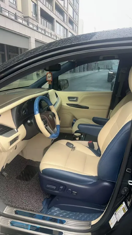 2019 Toyota Camry 2.0L 178HP L4 CVT,autocango,china used car exporter,china ev exporter,chinese used car exporter,chinese used ev exporter